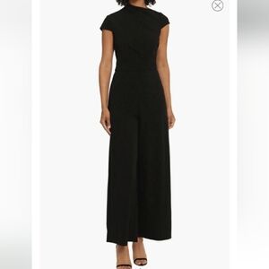 NWOT Maggy London Cap Sleeve Jumpsuit Size 10 Almost Black Twilight Navy Color